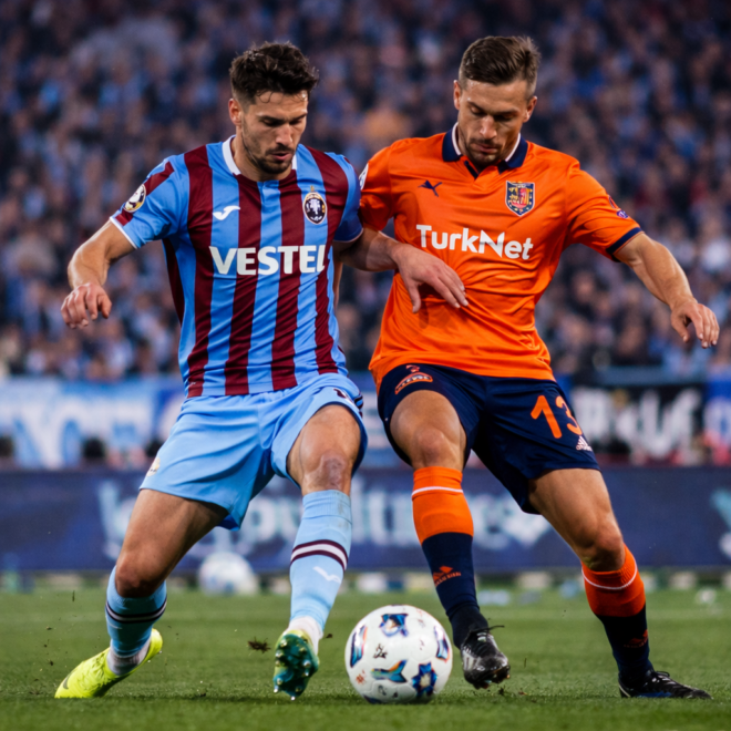Süper Lig: Trabzonspor vs İstanbul